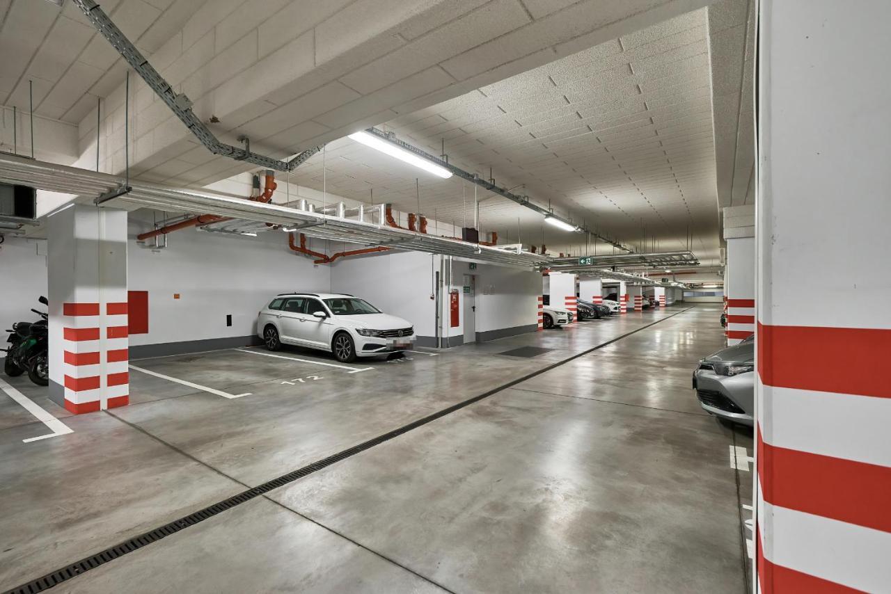 Exclusive Apartments Teczowa With Underground Parking By Noclegi Renters Wrocław Eksteriør billede