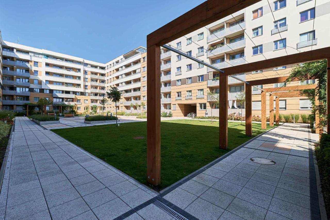 Exclusive Apartments Teczowa With Underground Parking By Noclegi Renters Wrocław Eksteriør billede