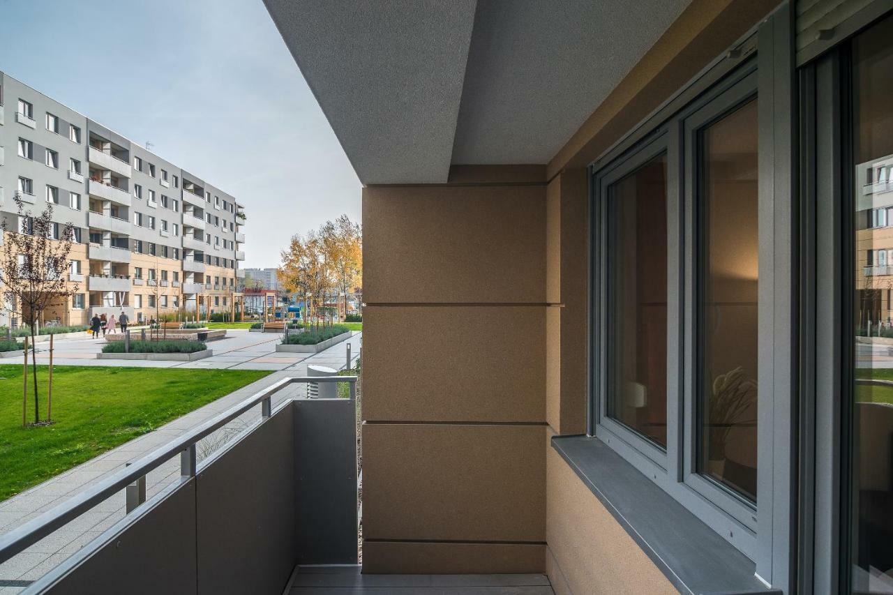 Exclusive Apartments Teczowa With Underground Parking By Noclegi Renters Wrocław Eksteriør billede